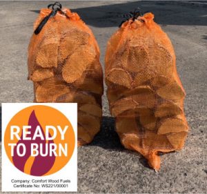 Kiln dried hardwood birch logs